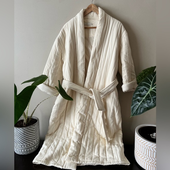 7115 by SZEKI - Picture 2 of 6